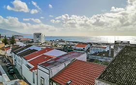 Ladeira Loft - Sea View In The City Center